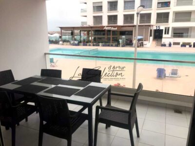 Joli appartement pour vacance meublé avec vue panoramique sur la piscine et la mer à Louer