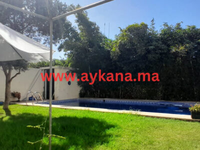 AYKANA agences immobilières met en location une villa à Skhirat Plage.