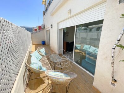 Appartement 94m² au 4ème étg. avec terrasse à Maârif ext.